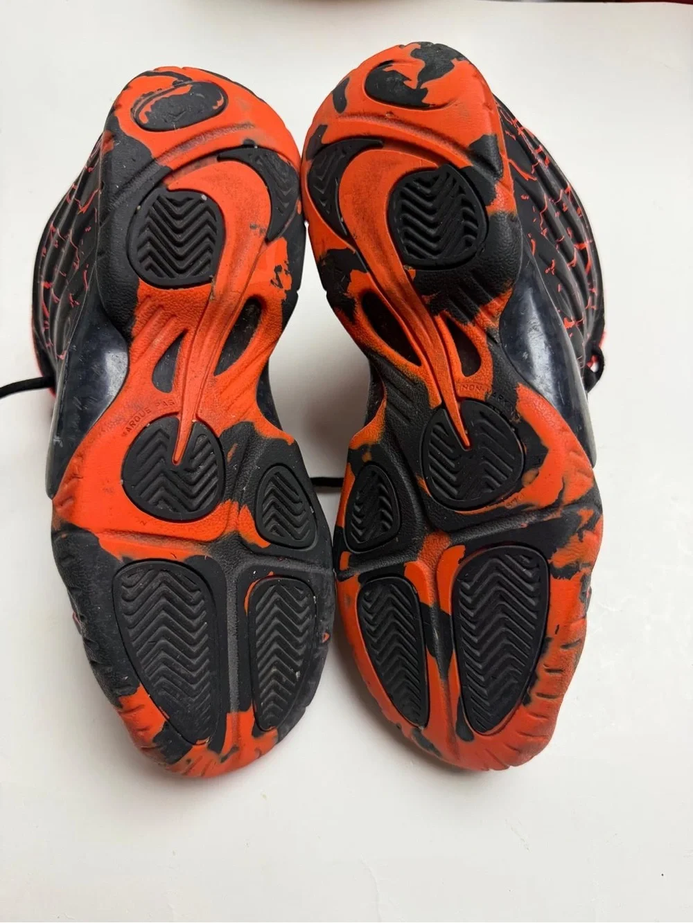 Nike little posite one Black & Orange Athletic Sneakers shoes size 4y